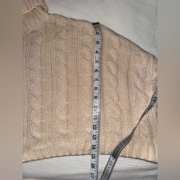 NWT Steve Madden women’s Sloane oversized cropped sweater size Large - Picture 11 of 14